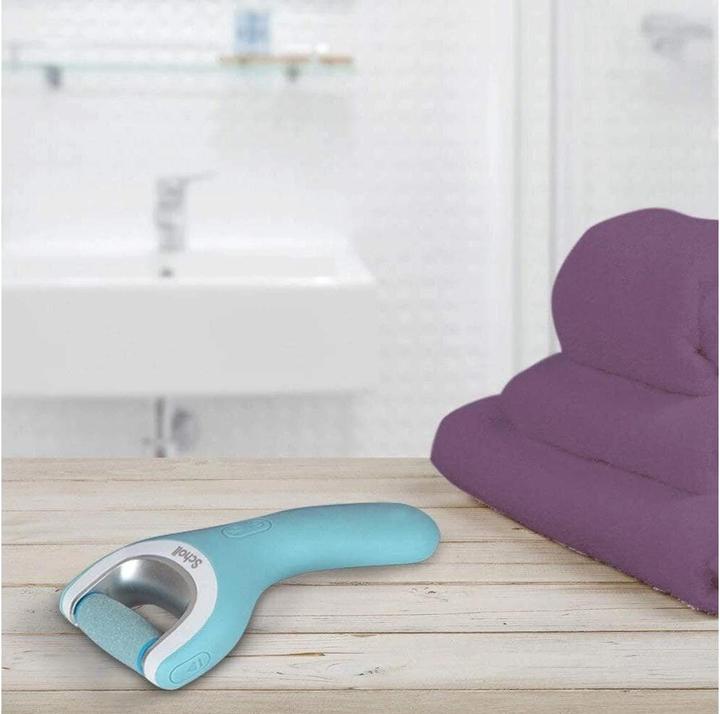 Actual product image Scholl Velvet Smooth Pedi Pro Wet & Dry
