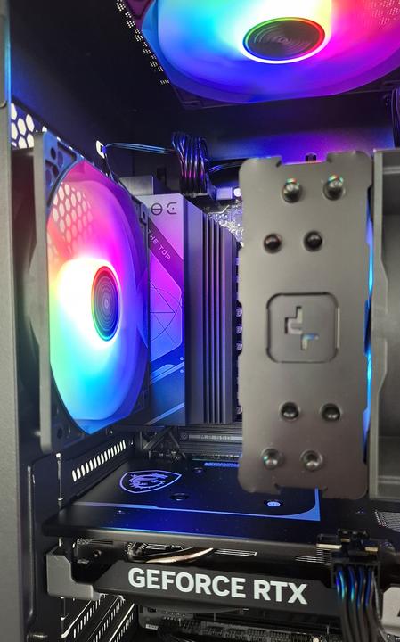 Produktbild Azerty EP Elite (2000 GB, 32 GB, AMD Ryzen 7 7700)