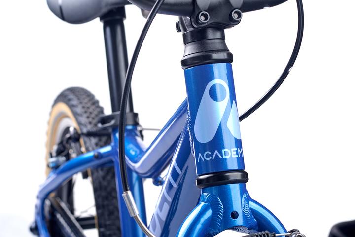 Produktbild Academy Grade 2 (14")