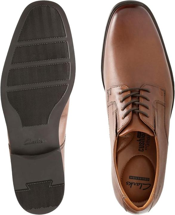 Produktbild Clarks Tilden Plain Oxford (44)
