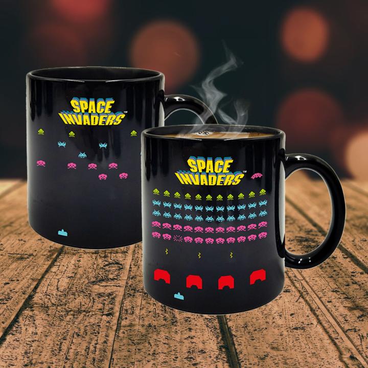 Actual product image Space Invaders Cup "" - with colour change (300 ml)