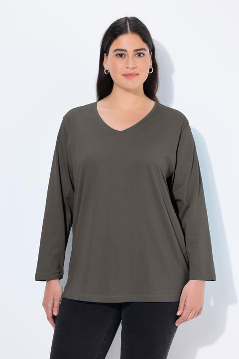 Actual product image Ulla Popken Back To Basics V-Neck Relaxed Fit Cotton Tee (62)