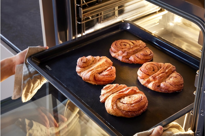 Actual product image GEFU Long-life baking foil Agen 1 piece (4.5 x 6.5 x 42 cm)