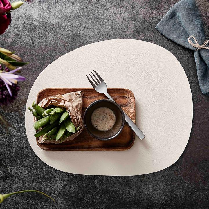 Produktbild Aida Buffalo placemat - Recycled leather - 1 pc - Warm nude (1 x)
