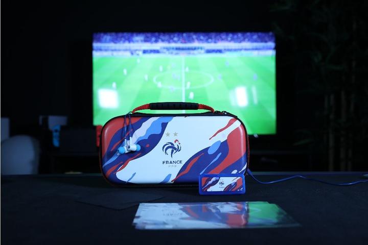 Actual product image Konix Starter Kit Switch WAVES - FFF (Switch)