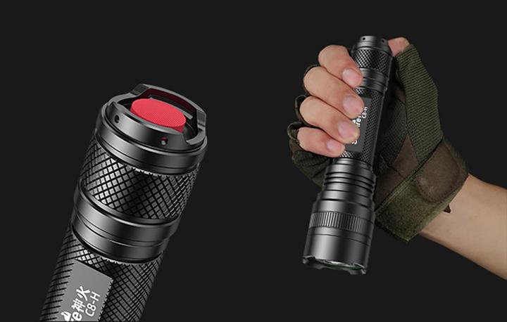 Actual product image Superfire Flashlight C8-H, 950lm, USB (16.70 cm, 950 lm)