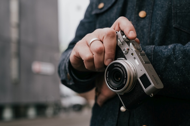 Image du produit Fujifilm X100V (23 mm, 26.10 Mpx, APS-C / DX)