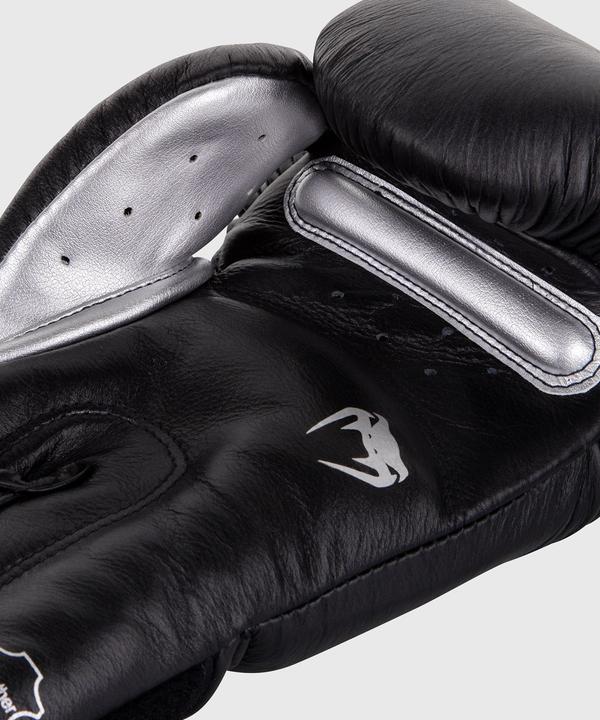 Actual product image Venum GIANT 3.0 (16 OZ, One size)