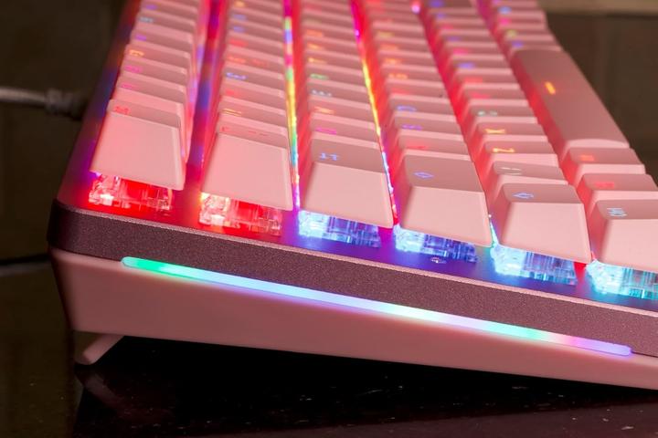 Productafbeelding Glorious GMMK 2 Full-Size Toetsenbord - Vossen Schakelaars, DE-Layout (DE, Bedraad)