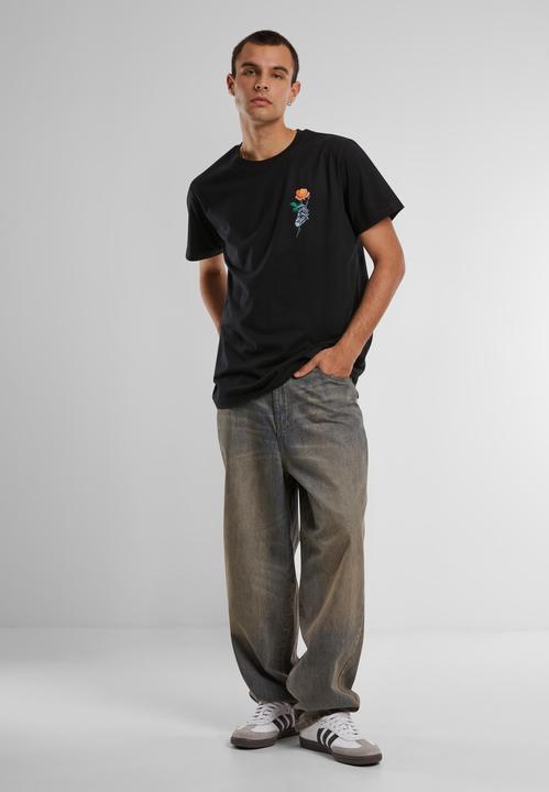 Actual product image Mister Tee Chrome Skeleton Hand Tee - 89253 (5XL)