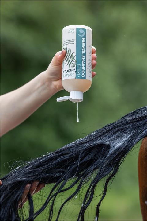 Produktbild Relax Biocare Niemöl Pferdeshampoo (Pferd)