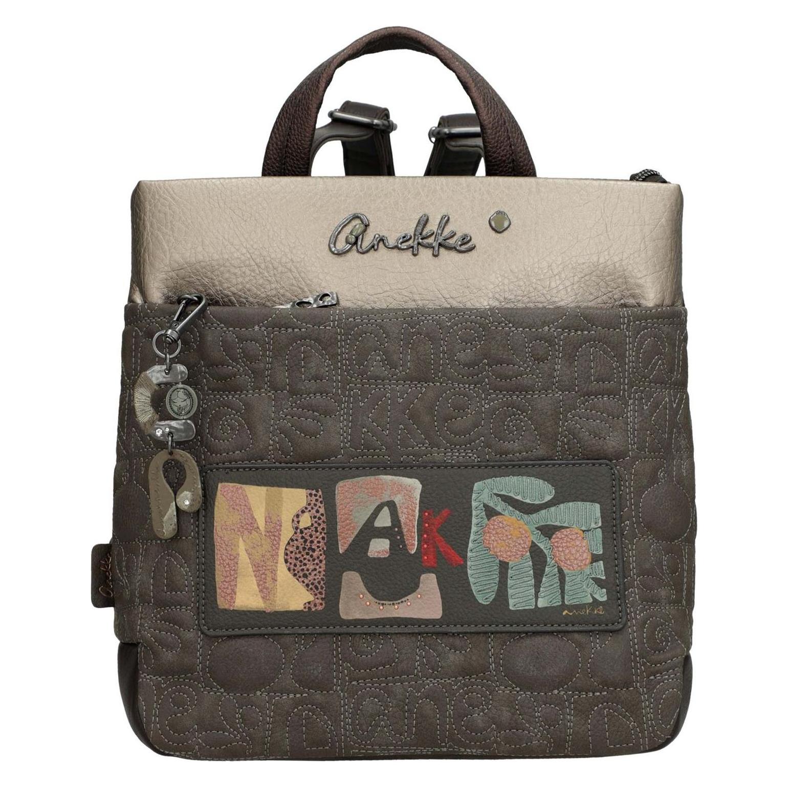 Anekke, Rucksack
