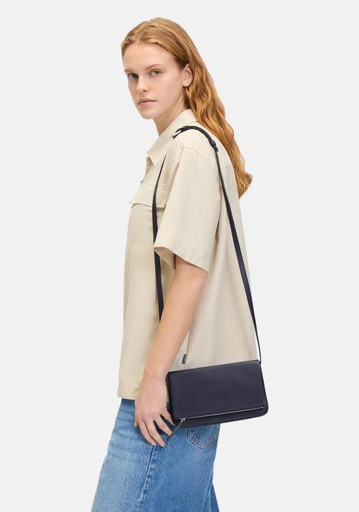 Image du produit Liebeskind Berlin Crossbody Umhängetasche aus weichem Leder