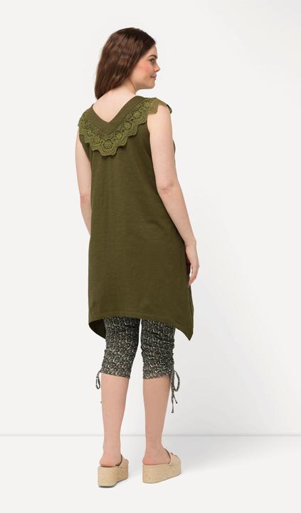 Immagine prodotto Ulla Popken Top dal taglio lungo e smanicato in cotone biologico con pizzo e scollo a V (46, 48)
