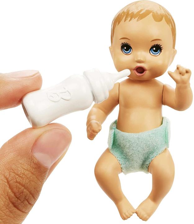 Image du produit Barbie Coffret Skipper Bebe Au Lit