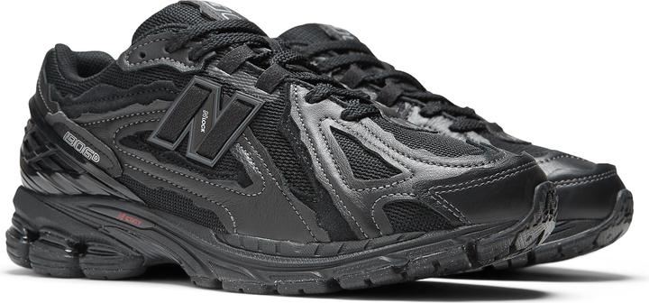 Image du produit New Balance M1906DF (38)