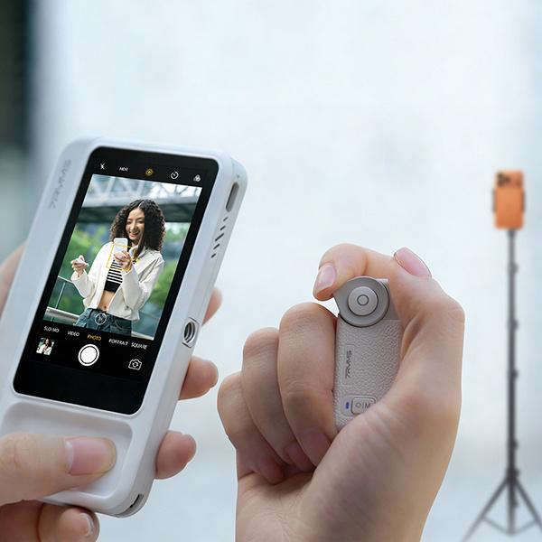 Actual product image 7Ryms Qshot V2 PRO Wireless Phone Monitor Screen White