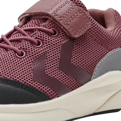 Actual product image hummel Reach 250 Recycled Tex Jr (26)