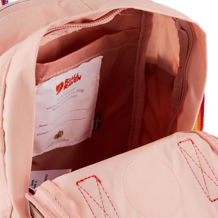 Produktbild Fjällräven Kanken Rainbow Sling (2.50 l)