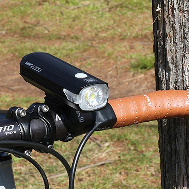 Immagine prodotto CatEye AMPP2200 Scheinwerferrad - Fahrradbeleuchtung max.2200 Lumen -Markendauer 1 bis 60 Stunden -U (2200 lm)