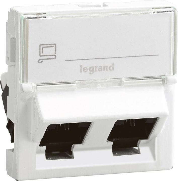 Actual product image Legrand 076504 (CAT6, 2 m)