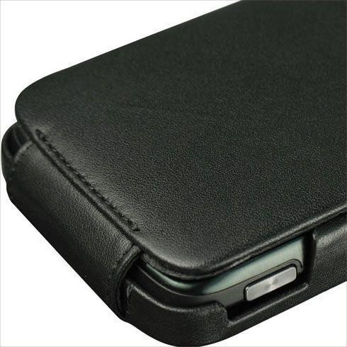 Actual product image Noreve Leather cover vertical