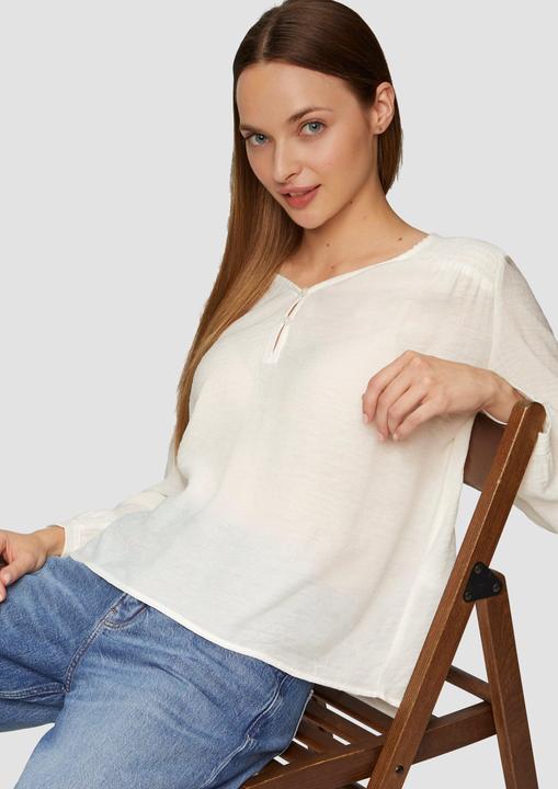 Produktbild S.Oliver Bluse Strukturierte Bluse aus Viskosemix mit Smok Details (48)