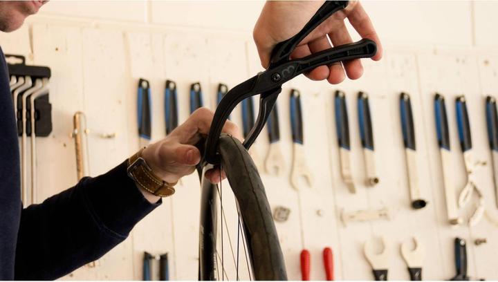 Actual product image BBB Tire pliers Easytire