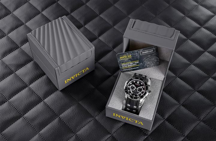 Actual product image Invicta Pro Diver 6977 Herenhorloge - 48mm (Sports watch, 48 mm)