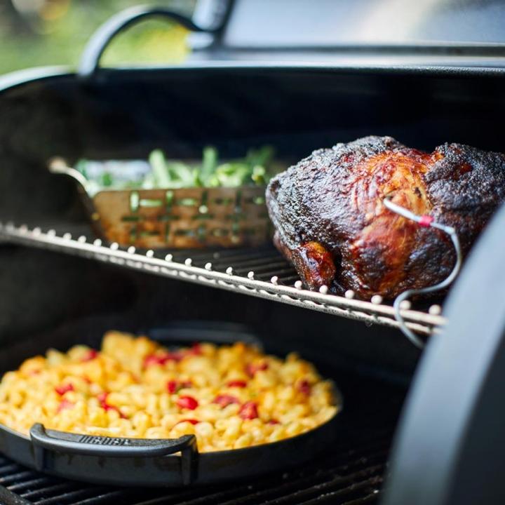 Actual product image Weber SmokeFire EX6 GBS