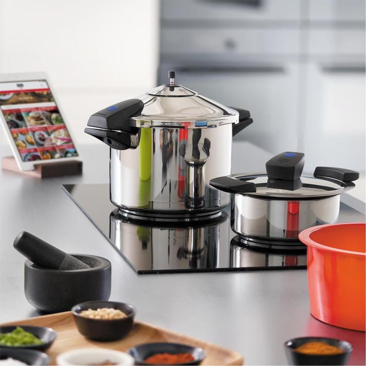 Produktbild Kuhn Rikon HOTPAN® COMFORT Servierkasserolle grün 3.0 L · Ø 22 cm (22 cm, Bräter + Schmortopf, Edelstahl)