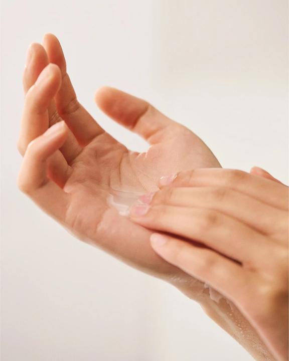 Actual product image NIVEA Emulsion for intimate hygiene Sensitive e (Wash Lotion) 250 ml (Intimate washing lotion, 250 ml)