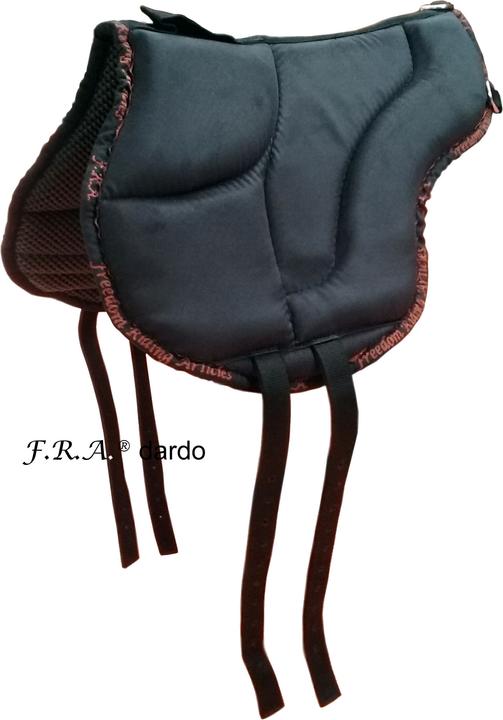 Actual product image F.R.A anatomically cut riding pad