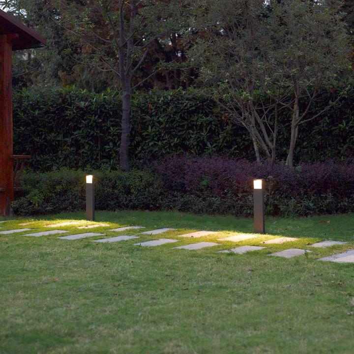 Actual product image Lucande Leya outdoor garden light H65 Graphite (243 lm, IP54)