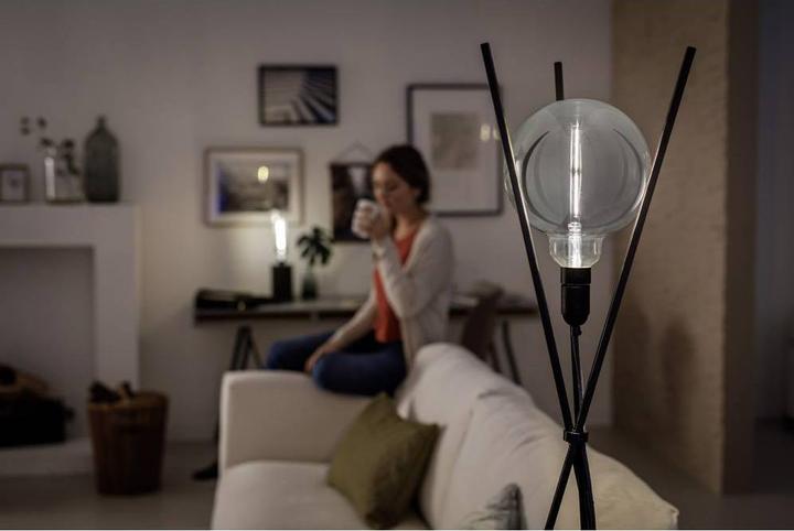 Actual product image Philips LED Giant (E27, 270 lm, 1 x)