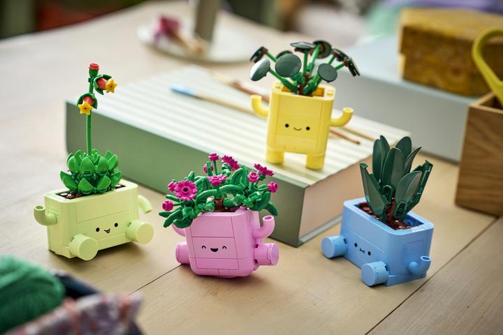 Actual product image LEGO Rocking plants (11506, LEGO Botanicals)