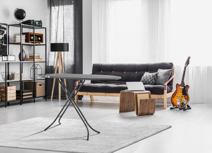 Immagine prodotto Leifheit Classic M nero (120 x 38 cm)