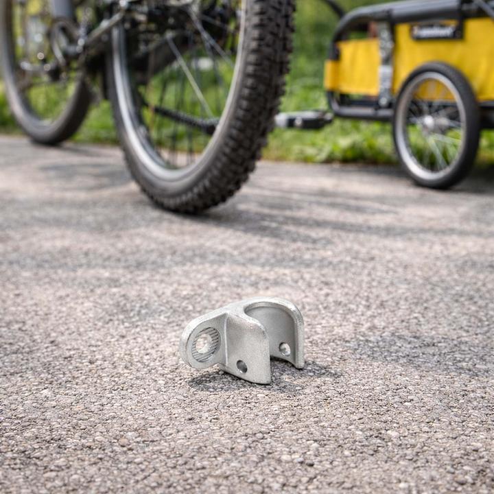 Produktbild Wiltec Achskupplung 70x40x45mm Fahrrad Anhängerkupplung Rad Anhänger Kupplung