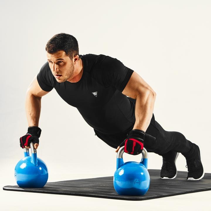 Produktbild Gorilla Sports Kettlebell Competition (1 x 12 kg)