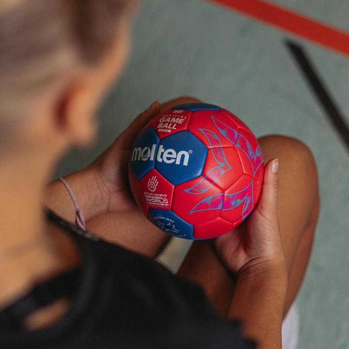 Actual product image Molten HA1800-W5Z Replika Ball WM Frauen (2)