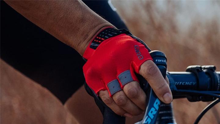 Actual product image Giro Supernatural Glove (XL)