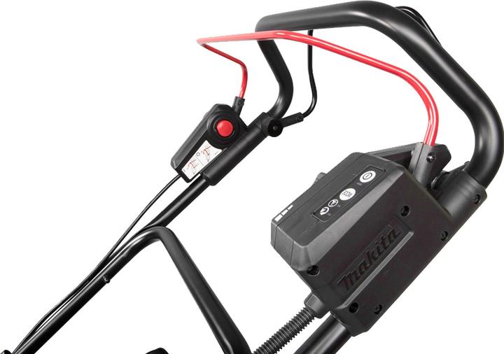 Actual product image Makita LM001CZ (Rechargeable battery operated)