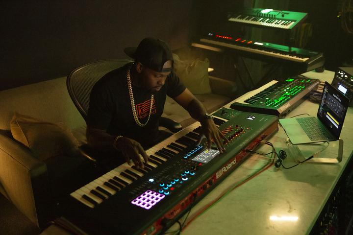 Produktbild Roland FANTOM-07 Synthesizer Keyboard