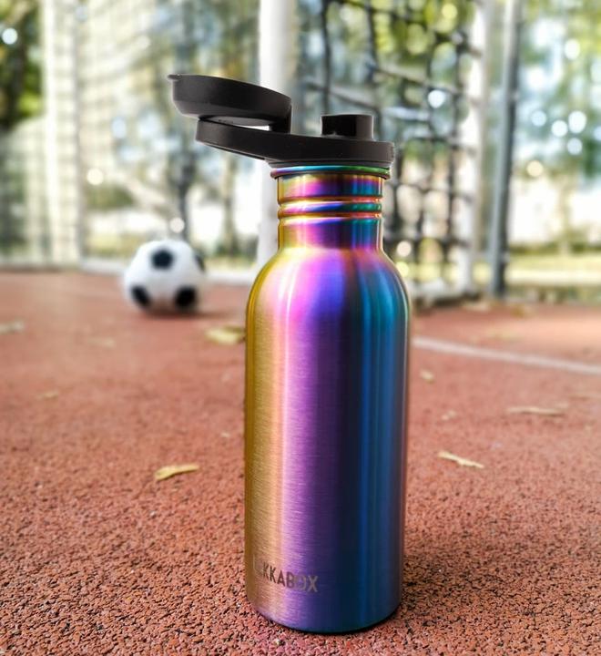 Produktbild Lekkabox Go, leichte 500ml Edelstahl-Trinkflasche mit Sportdeckel, rainbow (0.50 l)