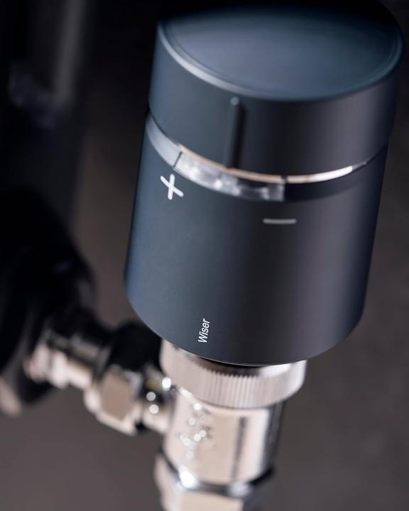 Immagine prodotto Schneider Wiser, termostato per radiatori, nero CCTFR6101