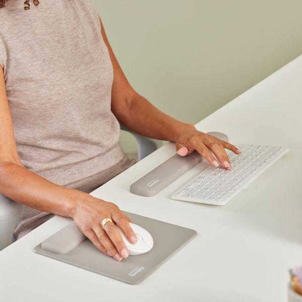 Image du produit Fellowes Breyta Mauspad sand mit Handgelenkauflage