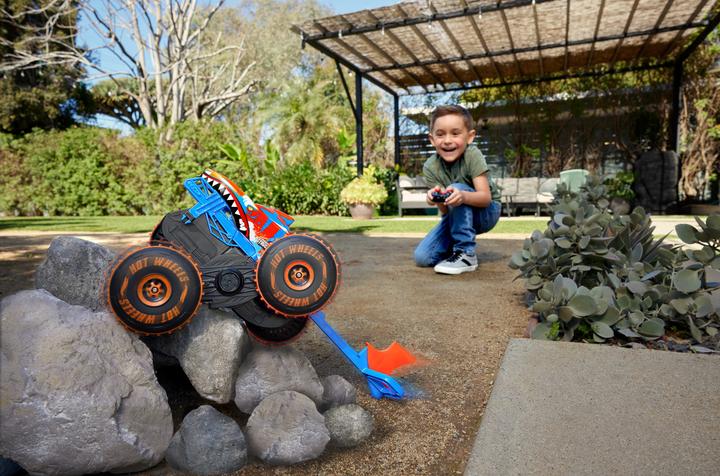 Productafbeelding Hot Wheels Monster Trucks R/C Tiger Shark Climber 1:15