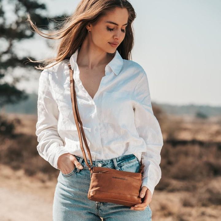 Actual product image The Chesterfield Brand Salerno -olkalaukku, konjakki