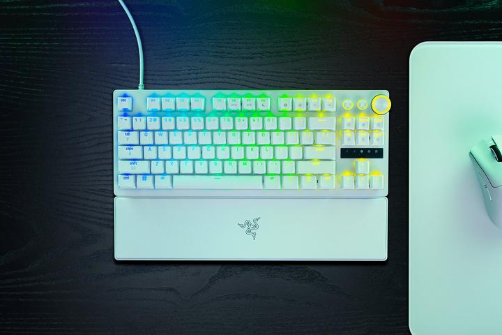 Actual product image Razer Huntsman V3 Pro Tenkeyless 8KHz (US, Cable)
