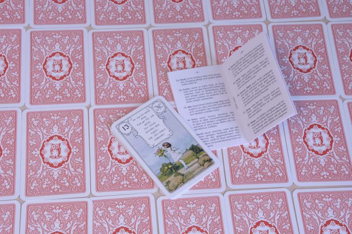 Produktbild Lenormand Orakelkarten - rote Eule (Deutsch)